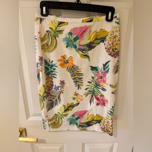 Le Superbe NWOT sequin print skirt, size 2